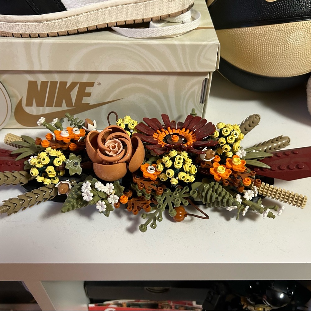 Lego dried flower bouquet